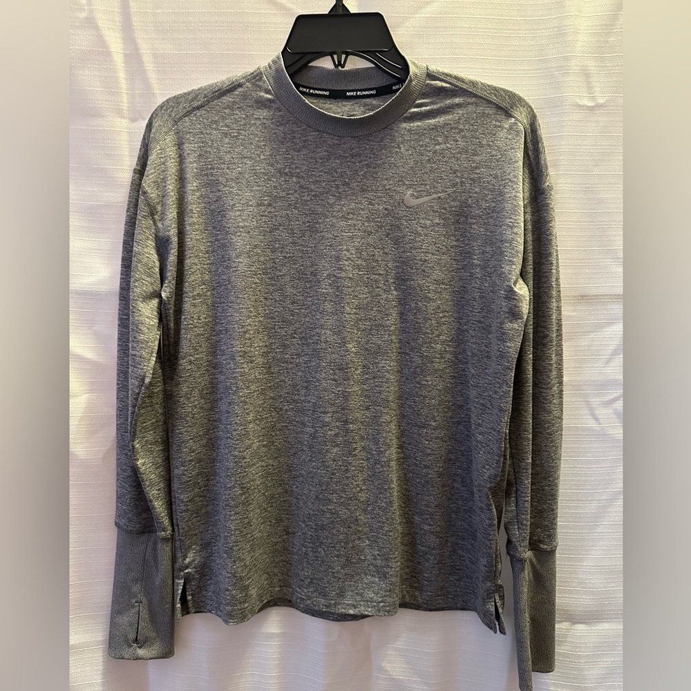 Nike women’s Dri-Fit running long sleeve, gray size S